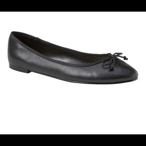 Banana Republic New Robin Black NIB 7.5